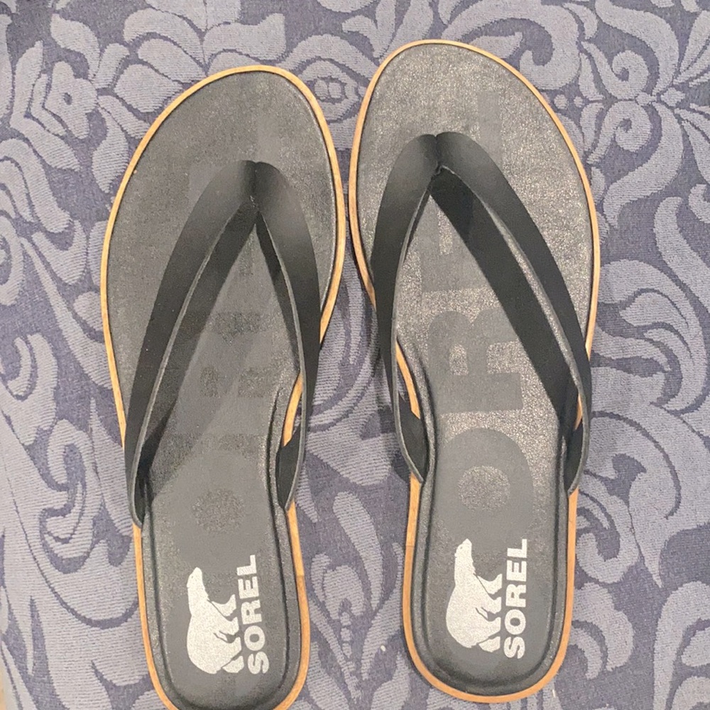 Black Sorel  sandals